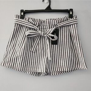 2Sable Women's Chino Shorts Size L Striped Paperbag Waist Belted NWT
